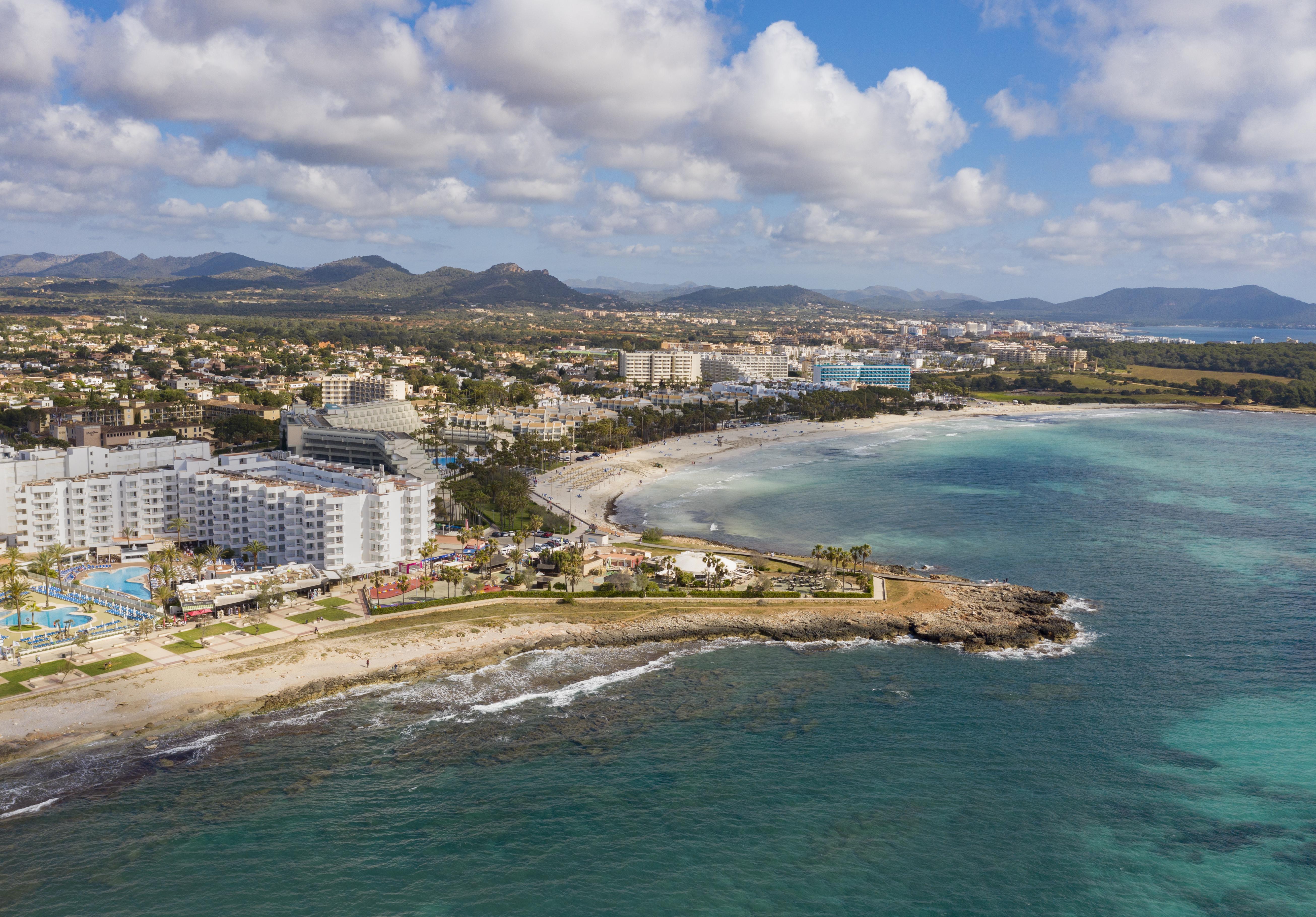 Hotel Palia Sa Coma Playa Exterior photo